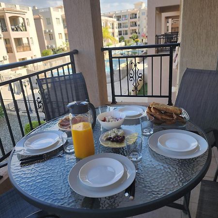 Апартаменти Royal-Seacrest Paphos-Center Vip Екстер'єр фото