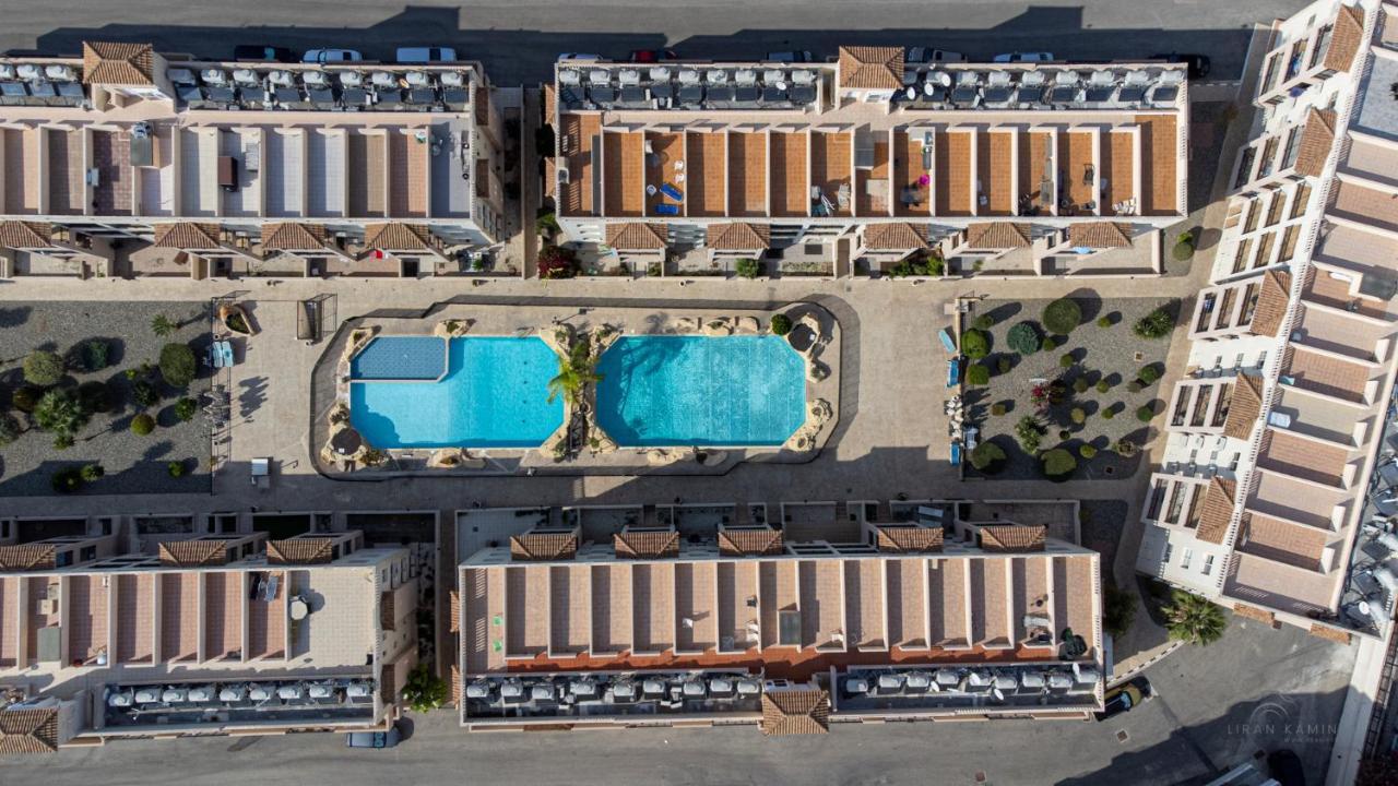 Апартаменти Royal-Seacrest Paphos-Center Vip Екстер'єр фото